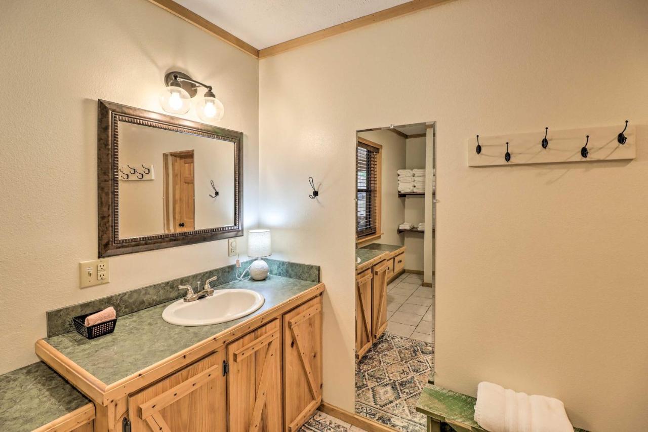 Villa Piney Bluff Retreat With Mountain Views! Extérieur photo